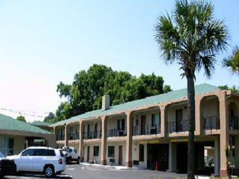 Americas Best Value Inn-Савана Екстериор снимка